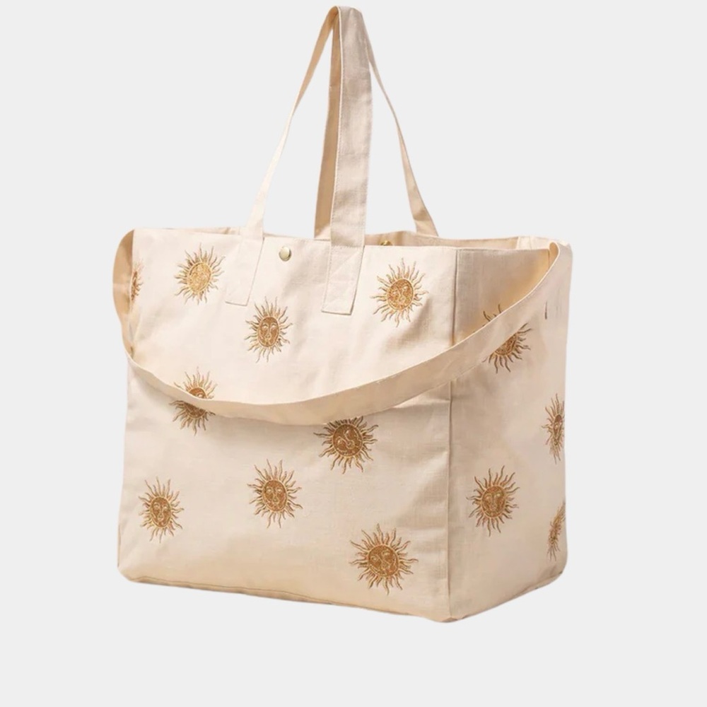 Elizabeth Scarlett Sun Goddess Carryall in Oat BNWT